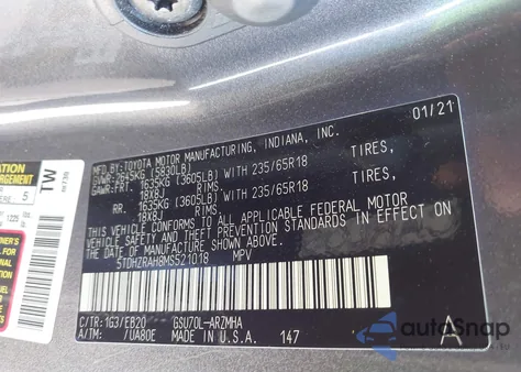 2021 Toyota Highlander Xle z USA, uszkodzony, nr VIN 5TDHZRAH8MS521018